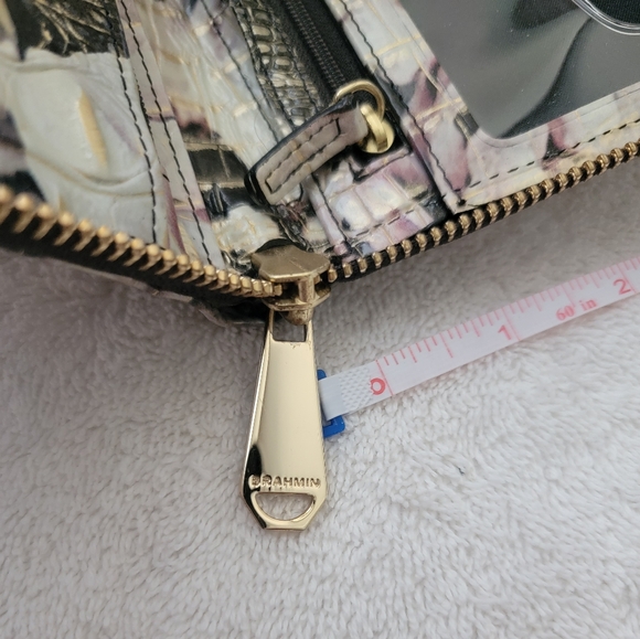 Brahmin Skyler Eden Melbourne Travel Wallet - Picture 9 of 13